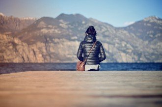 (Sittin' On) The Dock Of The Lake