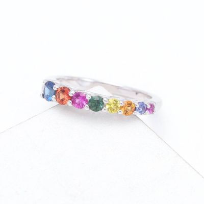 SCARLETT RAINBOW SAPPHIRE RING IN 18K GOLD