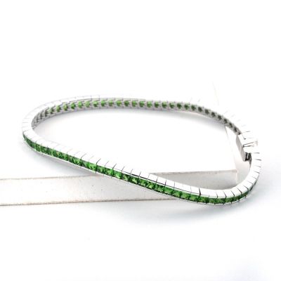 NEW YORK TSAVORITE GREEN GARNET BRACELET IN 14K GOLD by EQUALLI.COM
