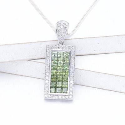 ISABELLE GREEN SAPPHIRE & DIAMOND PENDANT IN 18K GOLD