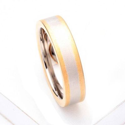 GANYMEDE ENGAGEMENT RING IN 14K GOLD